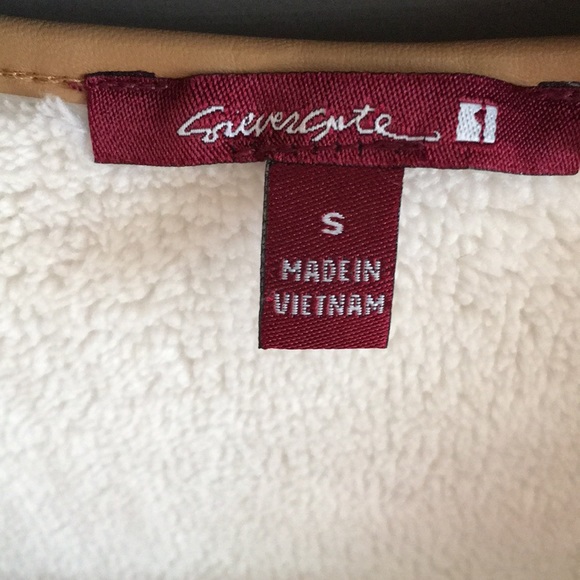 Faux Sheerling and Leather Vest - Picture 2 of 4